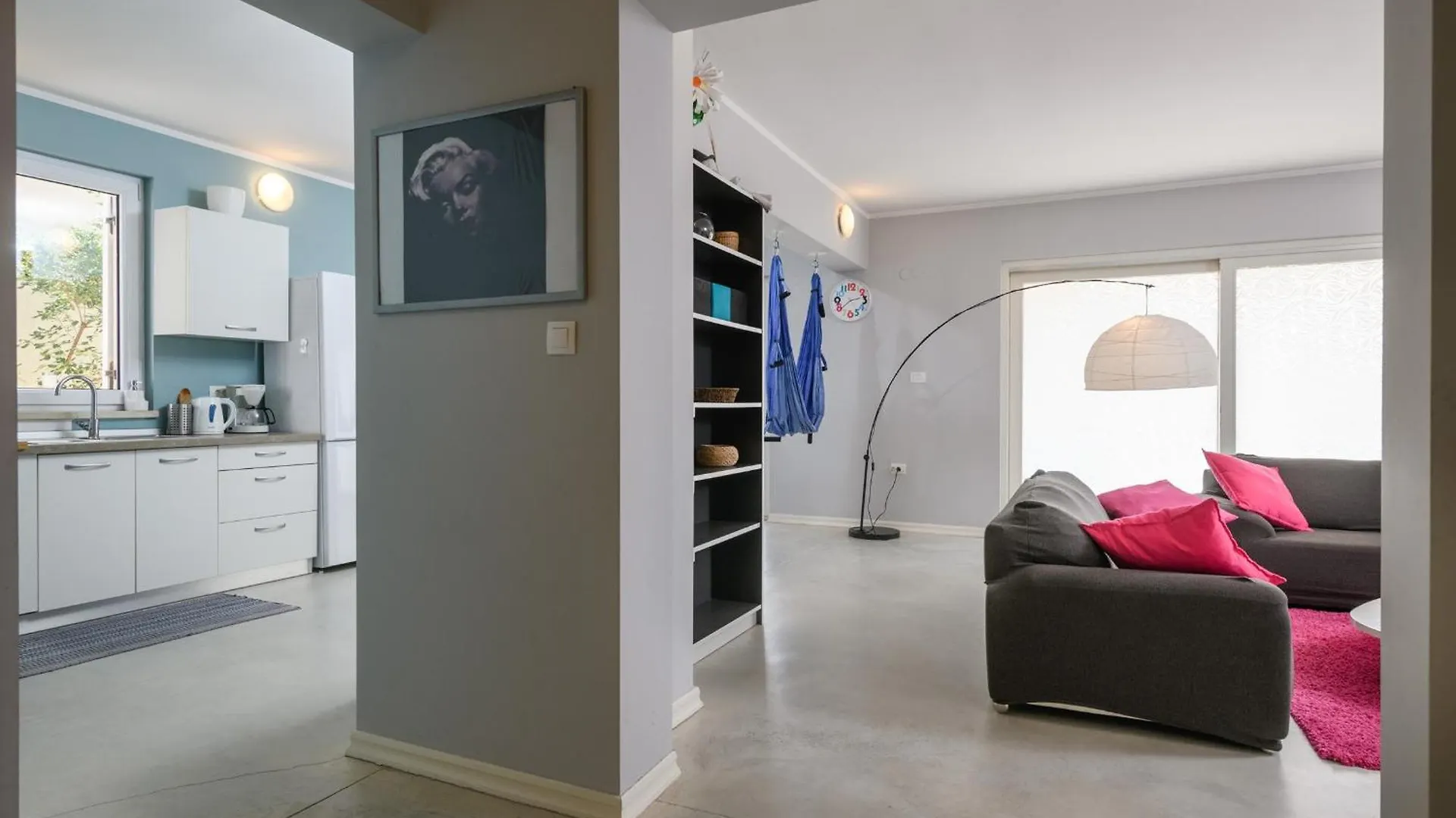 Poolside City Apartments Pula - Pool & Gym